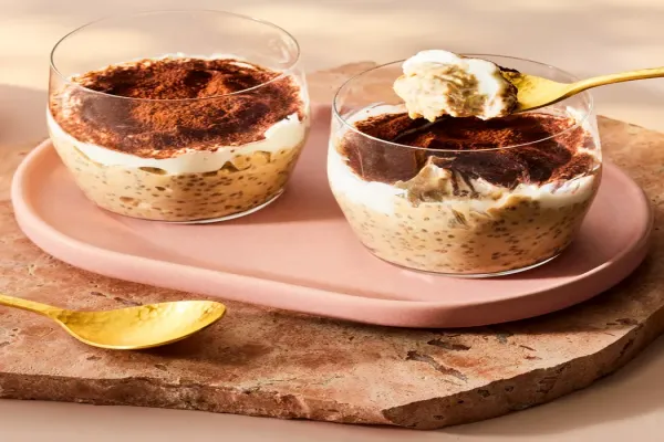 Tiramisu Inspired Overnight Oats