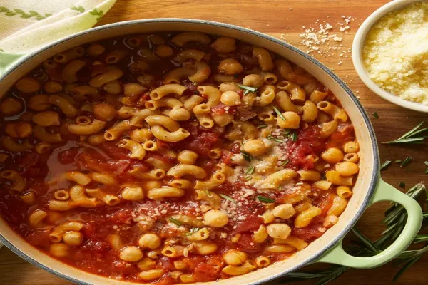 Pasta e Ceci Pasta & Chickpea Soup