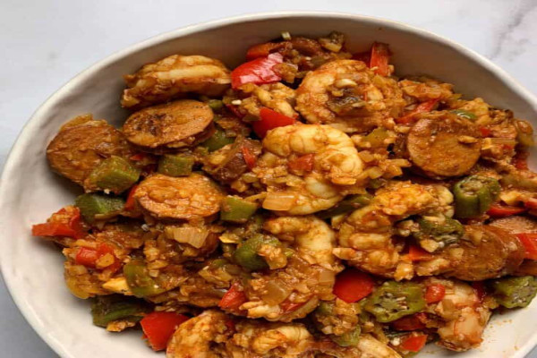 Keto Jambalaya with Cauliflower Rice