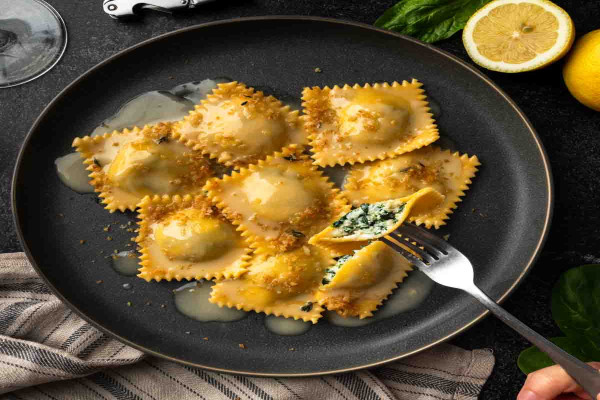 Spinach Feta and Pine Nut Ravioli Filling